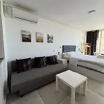 Inviting With Sea View * 토레몰리노스